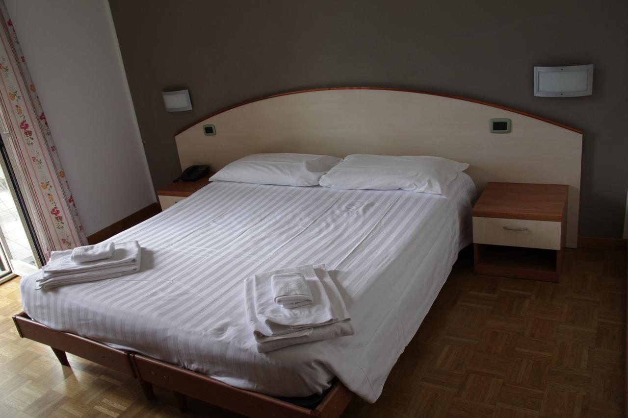 Albergo Da Benedetta Vetralla Luaran gambar