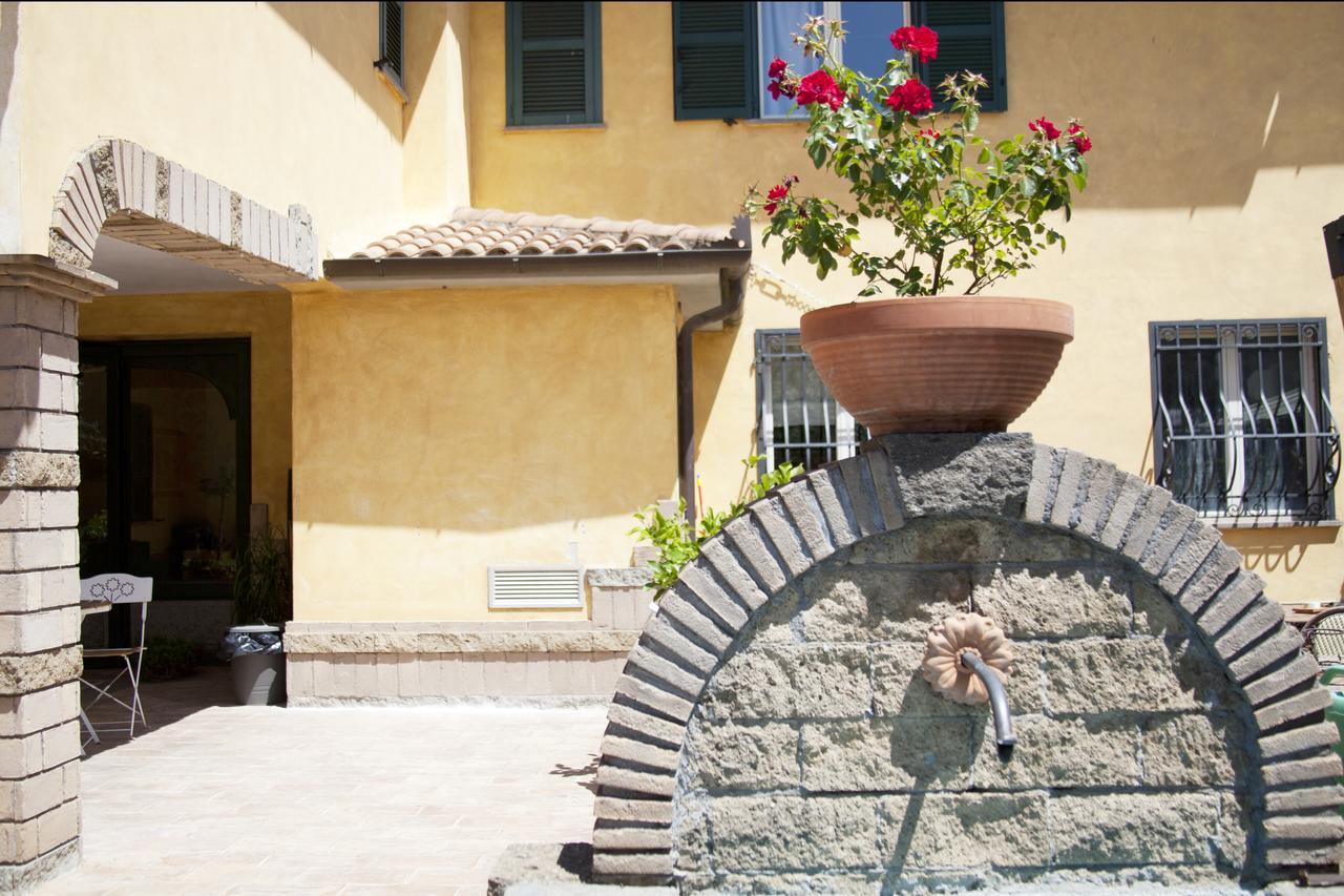 Albergo Da Benedetta Vetralla Luaran gambar