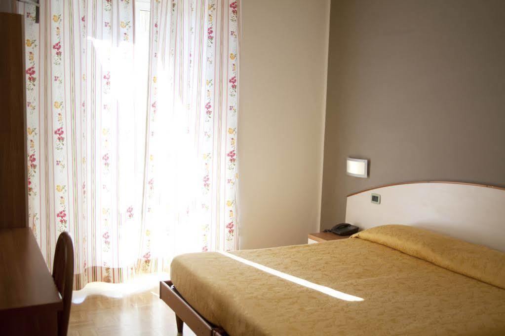 Albergo Da Benedetta Vetralla Luaran gambar