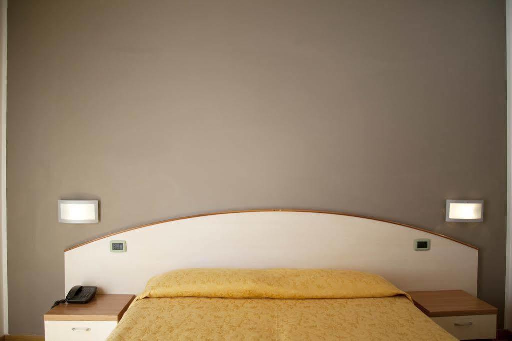 Albergo Da Benedetta Vetralla Luaran gambar